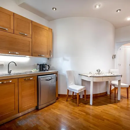 Yid Leopolda Few Minutes From Station